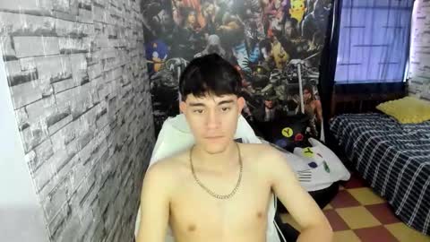 Snapshot of jay_orange chatting on 02.14.26 JAY ORANGE online show from 02.14.26