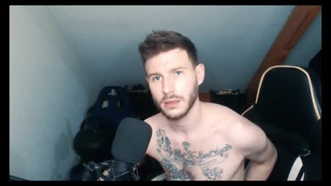 Snapshot of jay_peralta chatting on 10.09.25 jay_peralta online show from 10.09.25