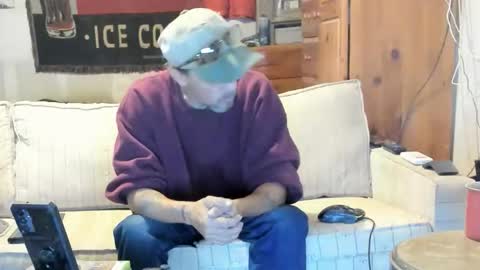 Snapshot of jay_short7863 chatting on 05.17.26 O F jay short786 online show from 05.17.26