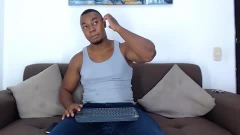 Snapshot of jay_smit chatting on 12.24.24 jay smit online show from 12.24.24