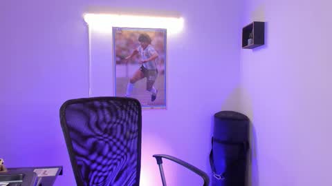 Jay Alvarrez online show from 01.05.26