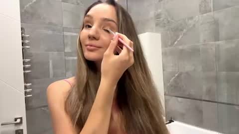 Eva online show from 08.03.26
