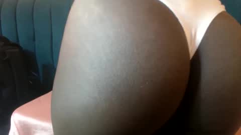 Snapshot of jayny1 chatting on 09.27.25 Jayny online show from 09.27.25