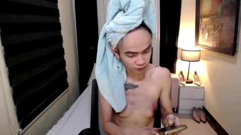 Anne Fox online show from 04.07.26