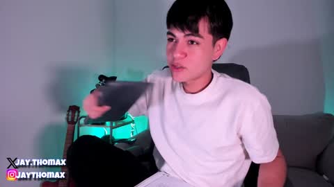 Snapshot of jaythomax chatting on 02.06.25 jaythomax online show from 02.06.25