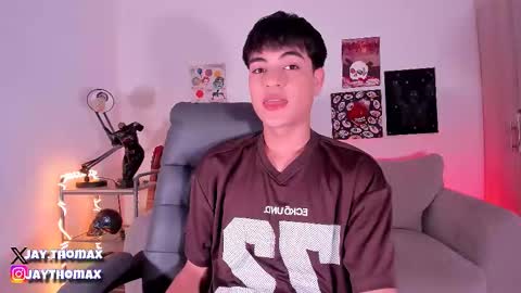 Snapshot of jaythomax chatting on 03.04.25 jaythomax online show from 03.04.25