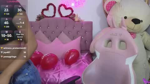 Snapshot of jazmin_tay chatting on 02.16.25 Jazmin online show from 02.16.25