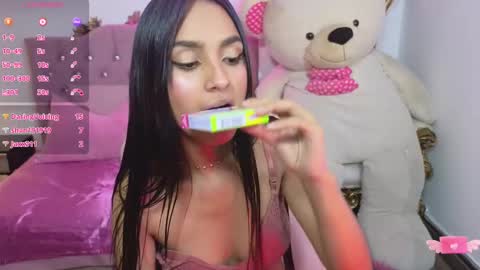 Snapshot of jazmin_tay chatting on 03.07.25 Jazmin online show from 03.07.25