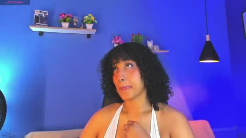Snapshot of jazmine__flower chatting on 05.25.26 Jazmine Flower online show from 05.25.26
