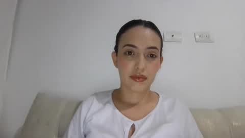 jazminojeda online show from 08.06.26