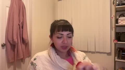 Snapshot of jazzy_lux chatting on 05.19.26 jazzy_lux online show from 05.19.26