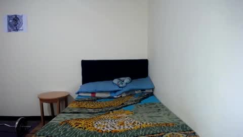 Snapshot of jboy_s chatting on 12.10.24 jboy_s online show from 12.10.24