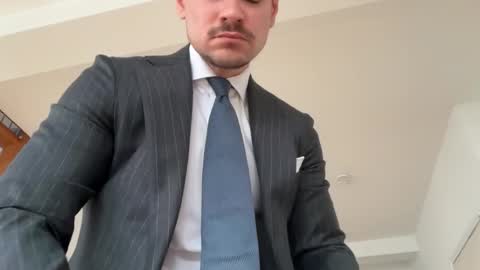 jchelseahood online show from 02.04.26