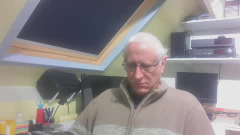 jdegroot7 online show from 10.31.25