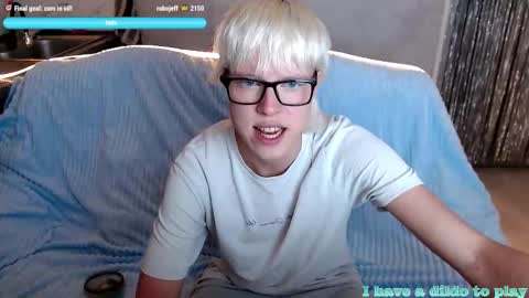 Snapshot of jealousangel chatting on 10.08.25 Angel online show from 10.08.25