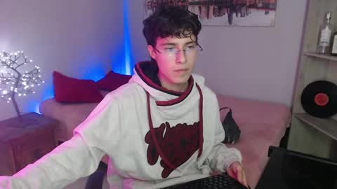 jeam_hot online show from 12.14.24