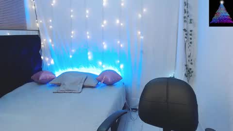 jeam_hot online show from 12.24.24