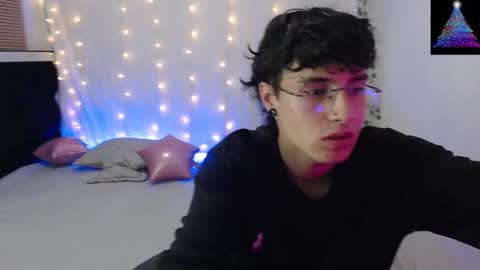 jeam_hot online show from 12.27.24