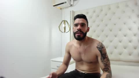 JEAN online show from 04.08.26