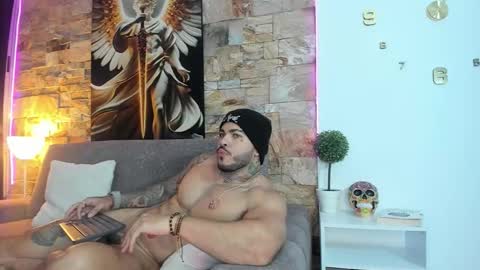 Snapshot of jean_lopez chatting on 09.27.25 Jean axelcrow Modelo Independiente online show from 09.27.25