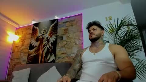 Jean  axelcrow       Modelo Independiente online show from 07.03.26