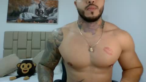 Jean  axelcrow       Modelo Independiente online show from 07.24.26