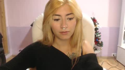 Snapshot of jean_monroe chatting on 02.22.25 Jean online show from 02.22.25