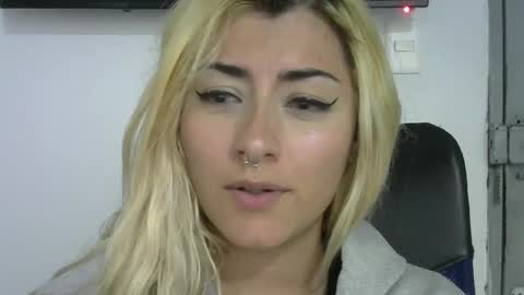 Snapshot of jean_monroe chatting on 09.16.25 Jean online show from 09.16.25