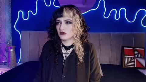 Jean online show from 06.04.26