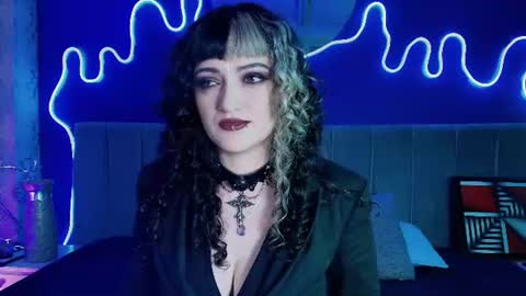 Jean online show from 06.10.26