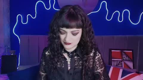 Jean online show from 07.08.26