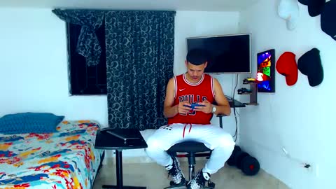 jeffer21_hot online show from 02.20.25