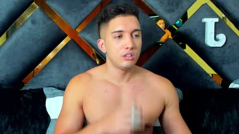 Snapshot of jeicob_stone1 chatting on 12.16.24 JEICOB STONE online show from 12.16.24