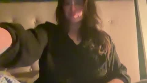 Snapshot of jellybeanin chatting on 01.08.25 Jelli online show from 01.08.25