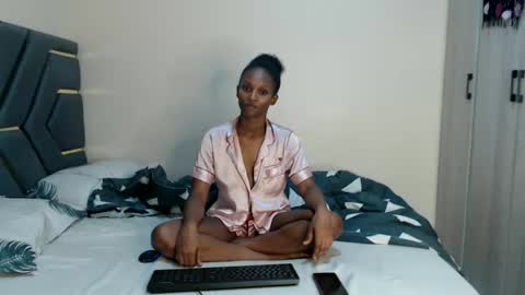 Jemmi online show from 06.06.26