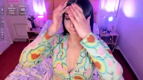 Jenifer  online show from 04.25.26