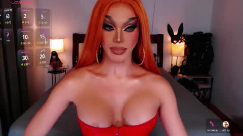 Queen Jenifer online show from 10.29.25