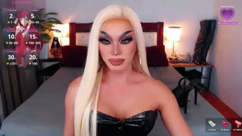 Snapshot of jenifers_body chatting on 07.05.26 Queen Jenifer online show from 07.05.26