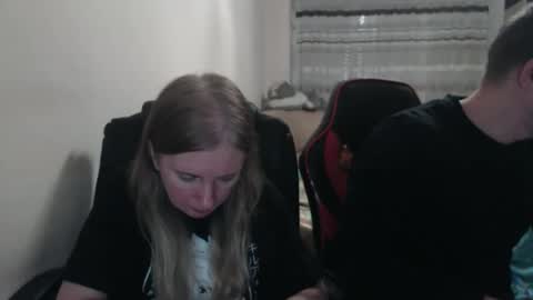 JenisAndPeter online show from 09.26.25