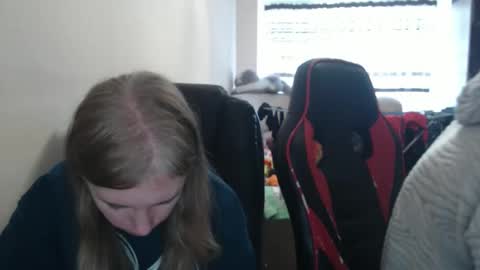 JenisAndPeter online show from 10.31.25