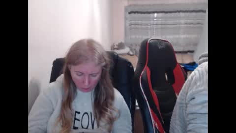 JenisAndPeter online show from 03.10.26