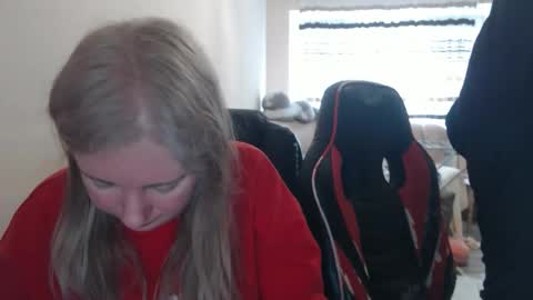 JenisAndPeter online show from 04.09.26