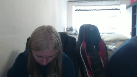 JenisAndPeter online show from 04.28.26