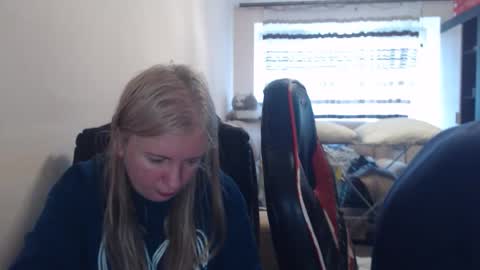 JenisAndPeter online show from 04.29.26