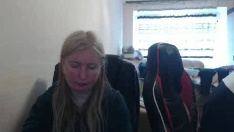 JenisAndPeter online show from 05.03.26