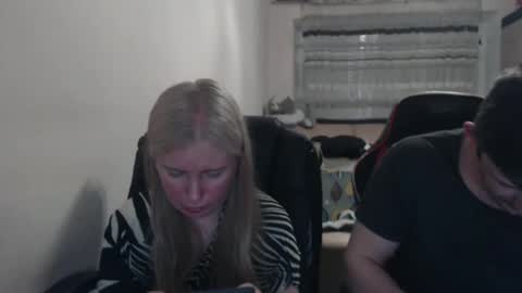 JenisAndPeter online show from 05.10.26