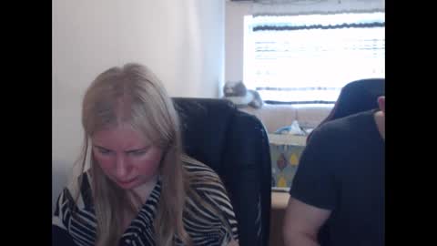 JenisAndPeter online show from 05.11.26