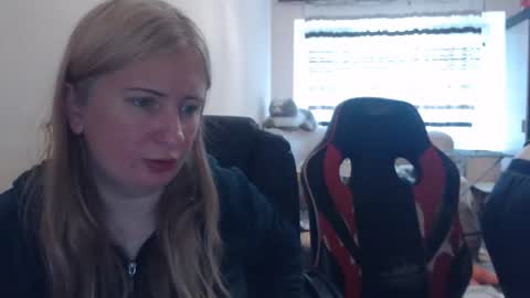 JenisAndPeter online show from 05.16.26