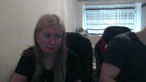 JenisAndPeter online show from 05.18.26