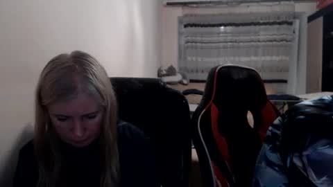 JenisAndPeter online show from 06.05.26